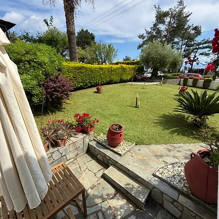Holiday home Spacious Seaside Maisonette, Trikorfo Beach, Gerakini, Chalkidiki *