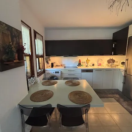 Spacious Seaside Maisonette, Trikorfo Beach, Gerakini, Chalkidiki